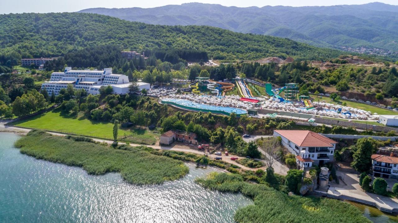 Hotel Izgrev Spa & Aquapark สตรูกา ภายนอก รูปภาพ