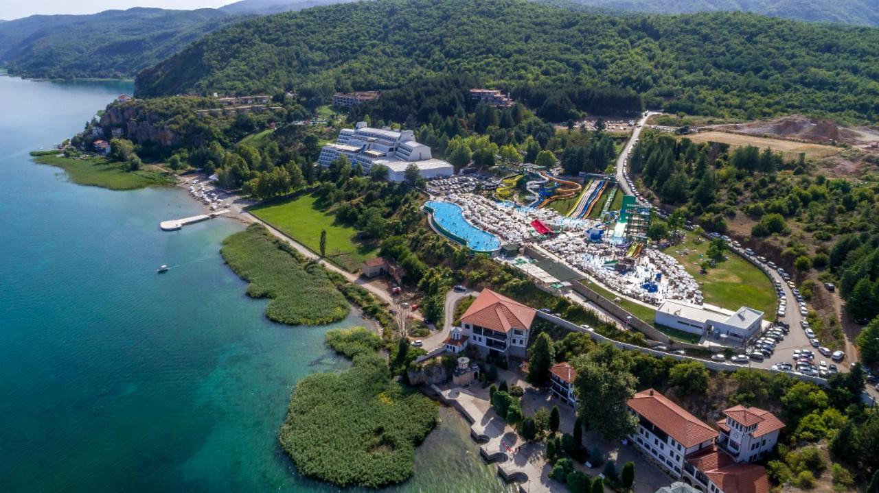 Hotel Izgrev Spa & Aquapark สตรูกา ภายนอก รูปภาพ